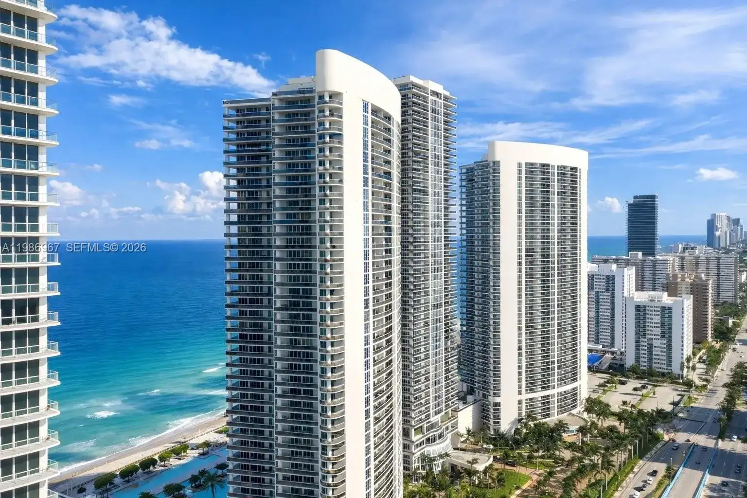 1800 S Ocean Dr, Hallandale Beach FL 33009 photo 2