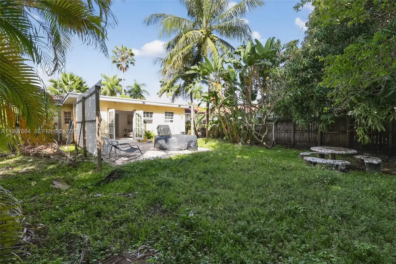 2131 Biarritz Dr, Miami Beach FL 33141 photo 4