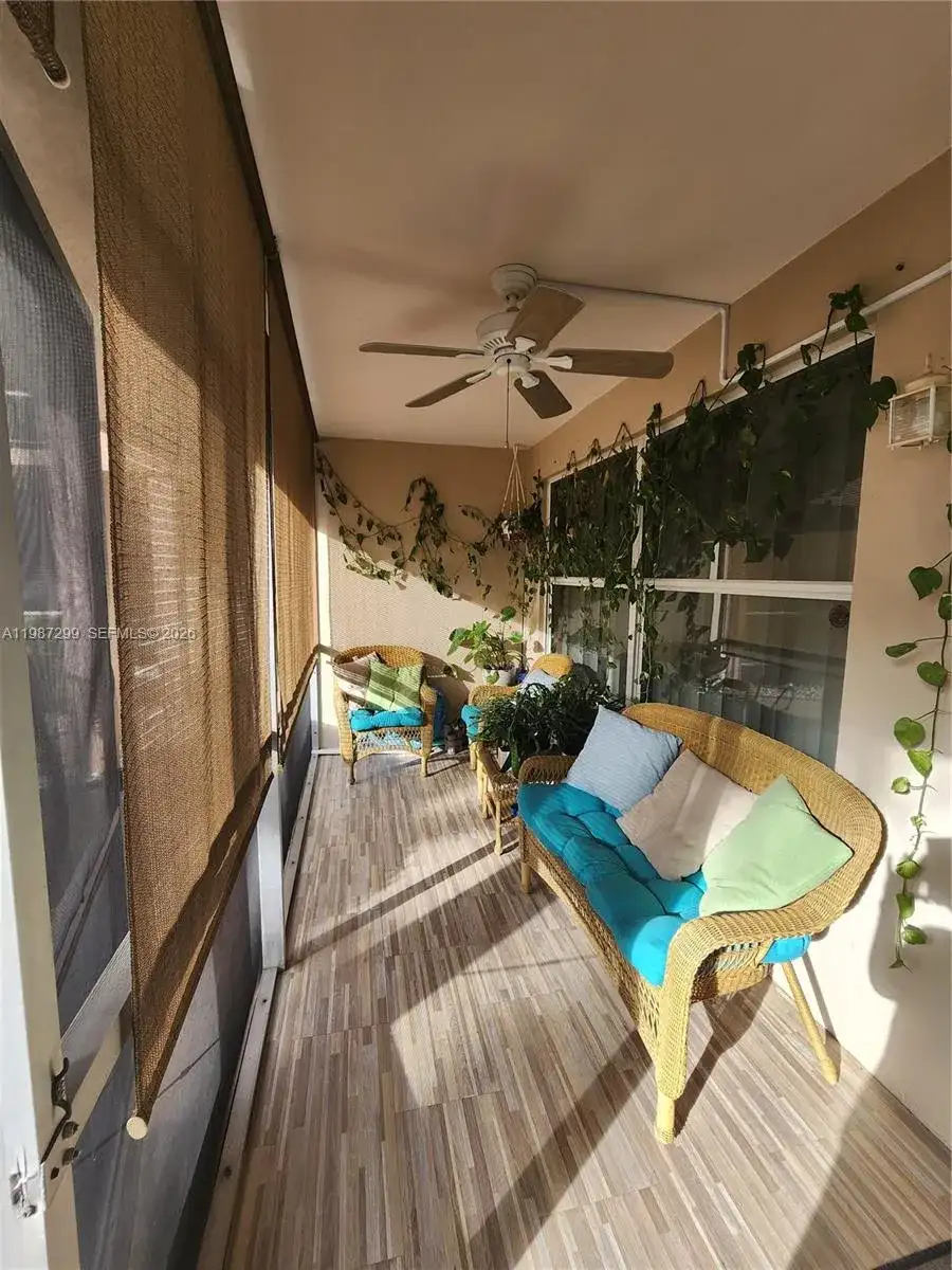 100 SE 6th Ave # 107, Pompano Beach FL 33060 photo 4