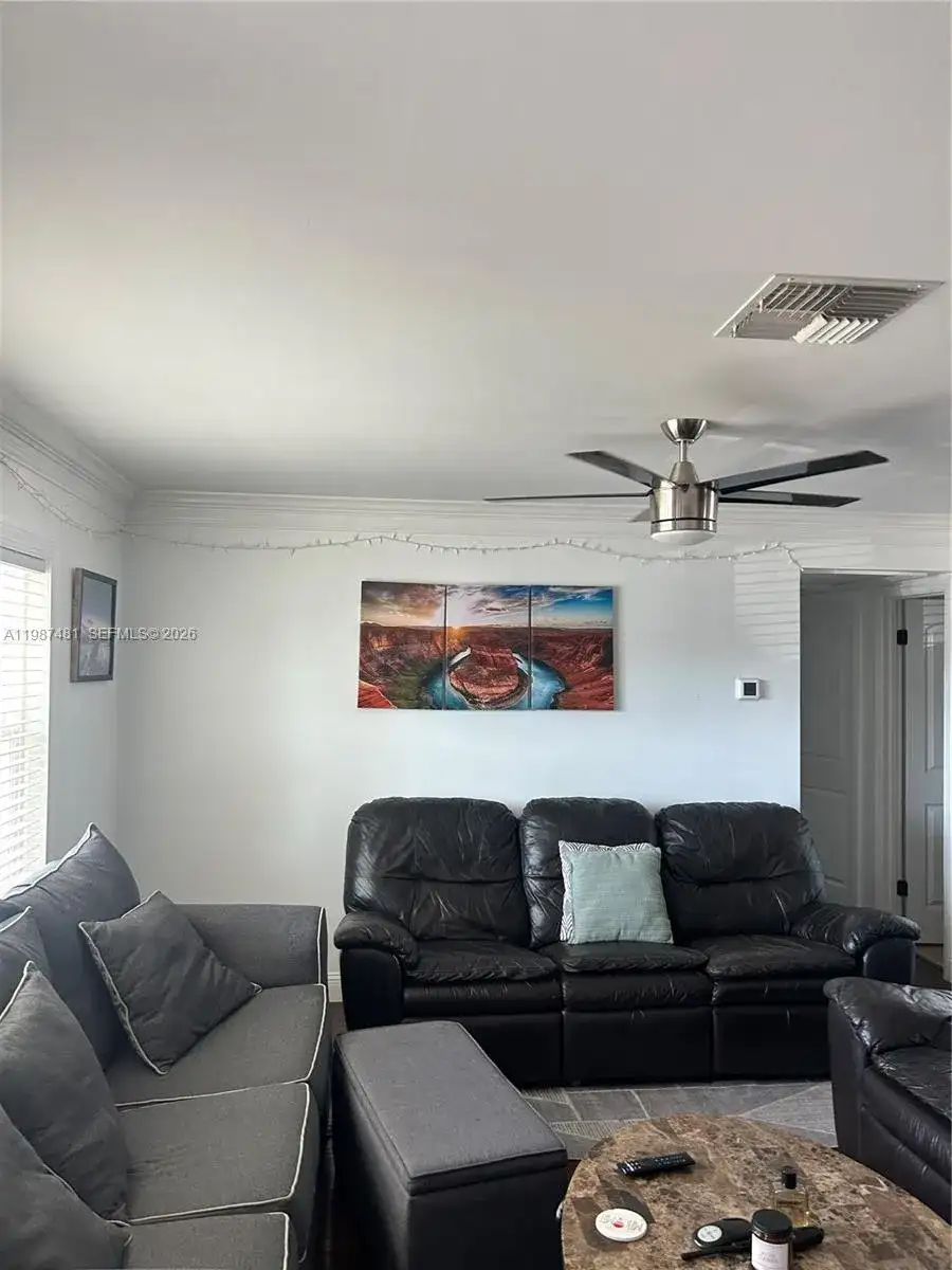 9995 N 54th Street N, St Petersburg FL 33782 photo 2