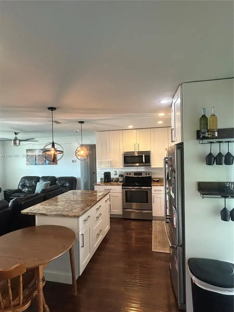 9995 N 54th Street N, St Petersburg FL 33782 photo 3