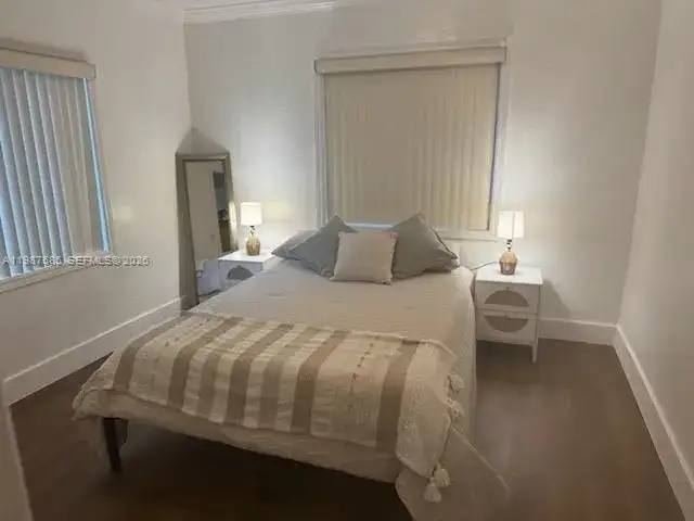 2354 NW 93rd Ter, Miami FL 33147 photo 4