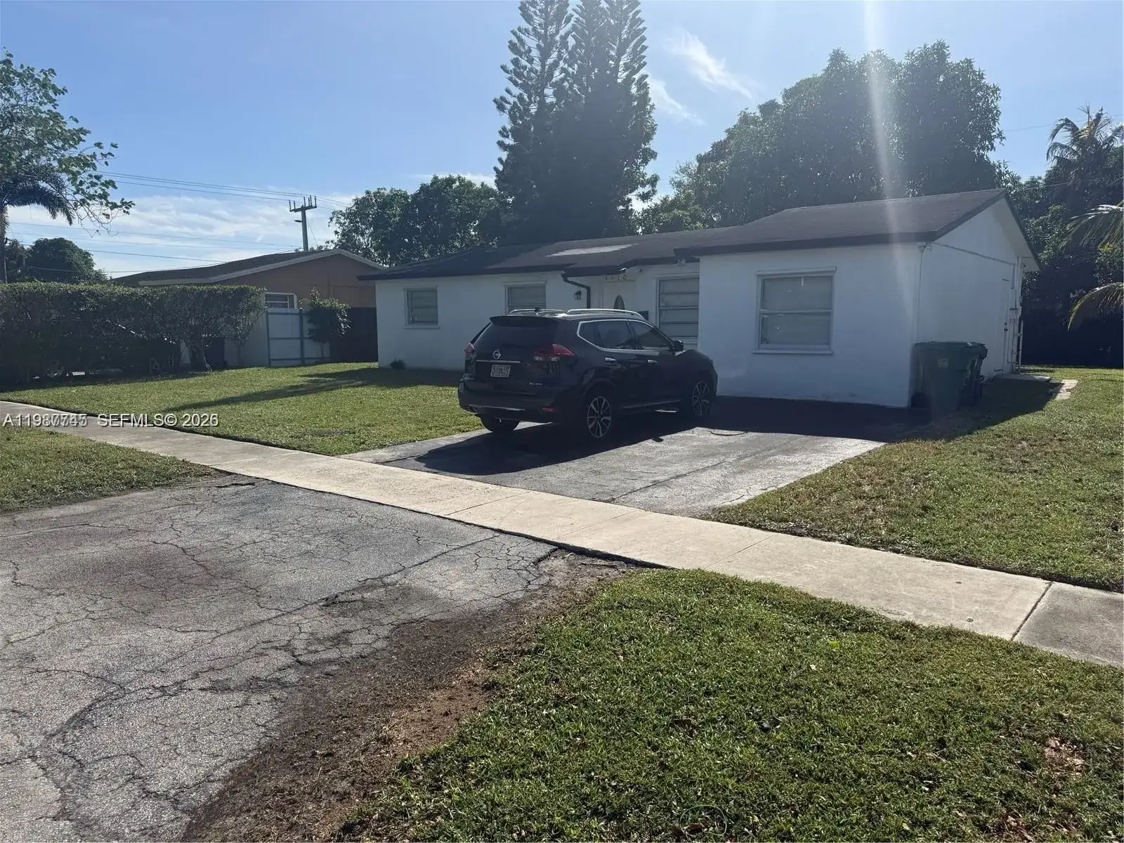 4910 NW 18th St, Lauderhill FL 33313 photo 2