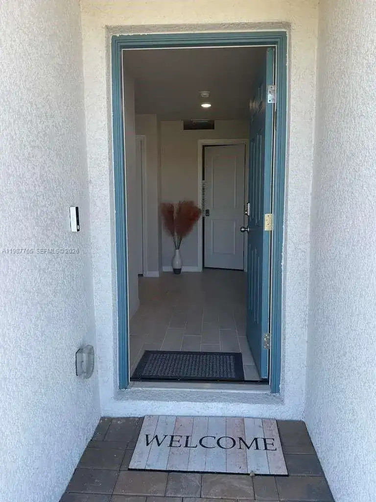 9013 Meadow Cir, La Belle FL 33935 photo 4