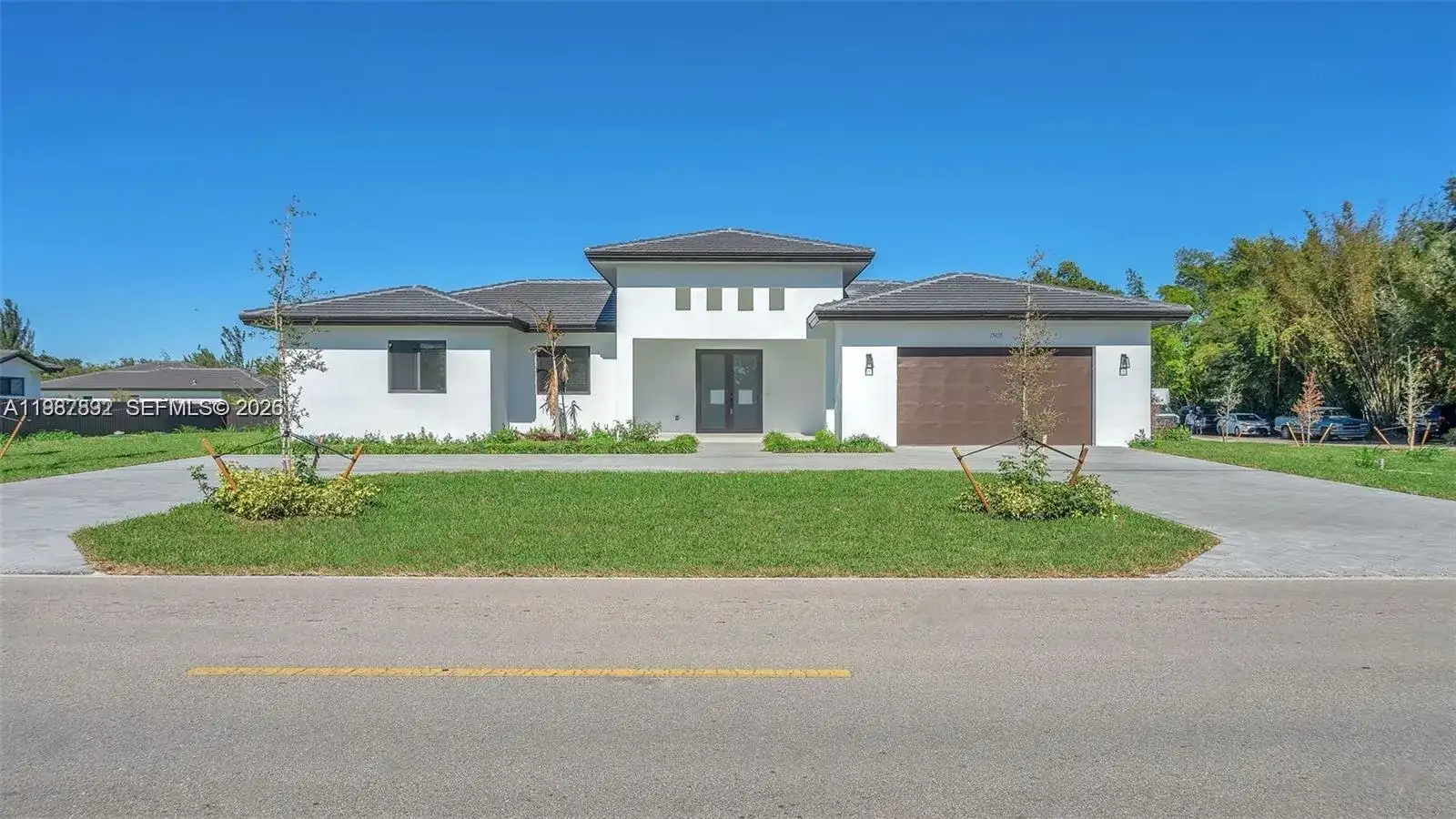 15455 SW 232nd St, Miami FL 33170 photo 2