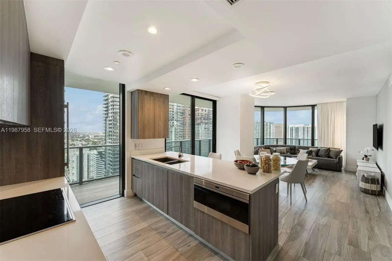 801 S Miami Ave # 3509, Miami FL 33130 photo 5