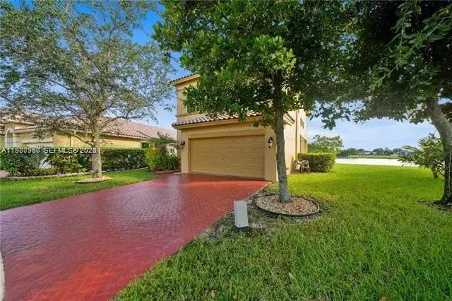 5271 SW 141st Ter, Miramar FL 33027 photo 3