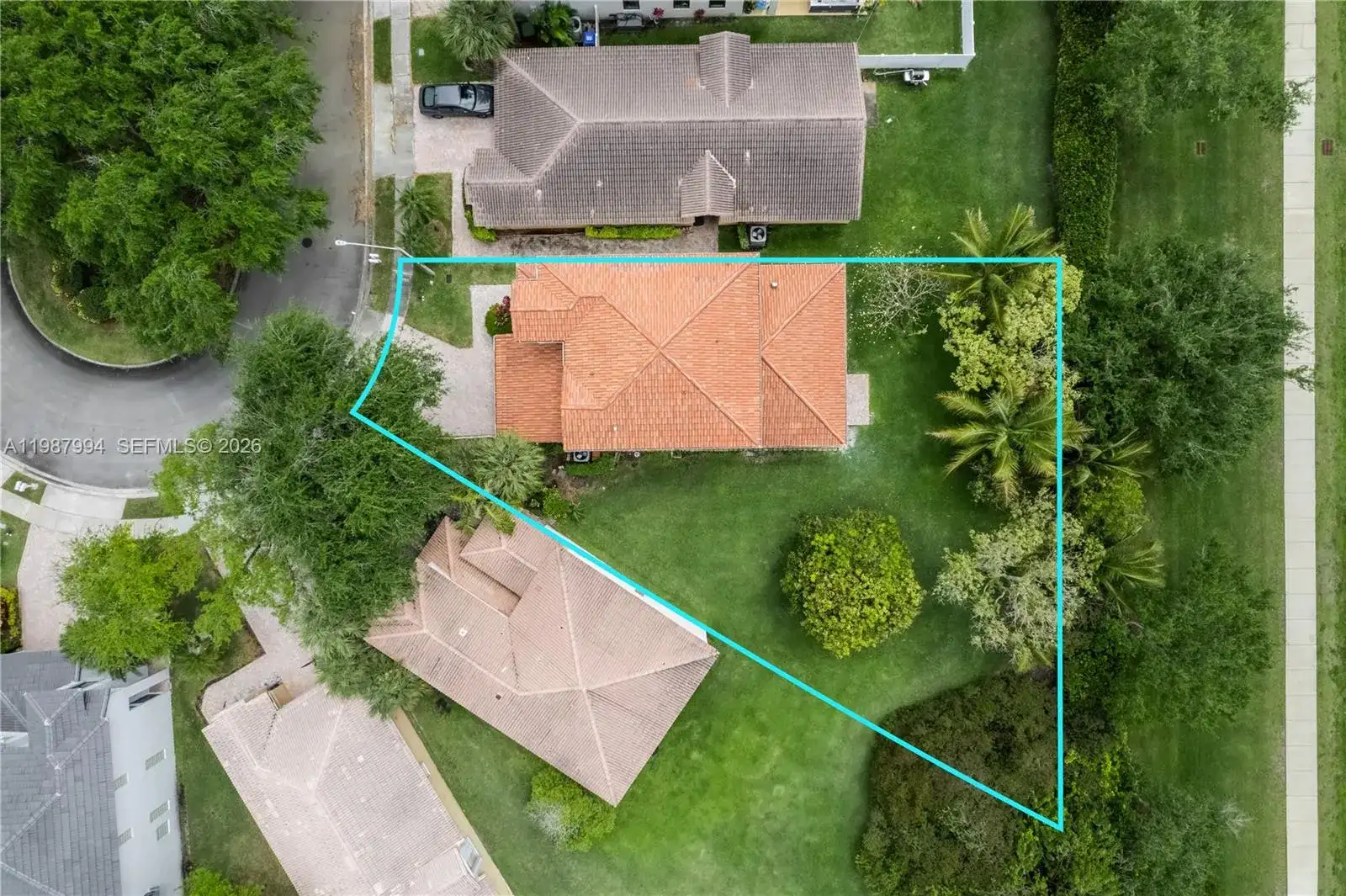 1282 NW 171st Ter, Pembroke Pines FL 33028 photo 3
