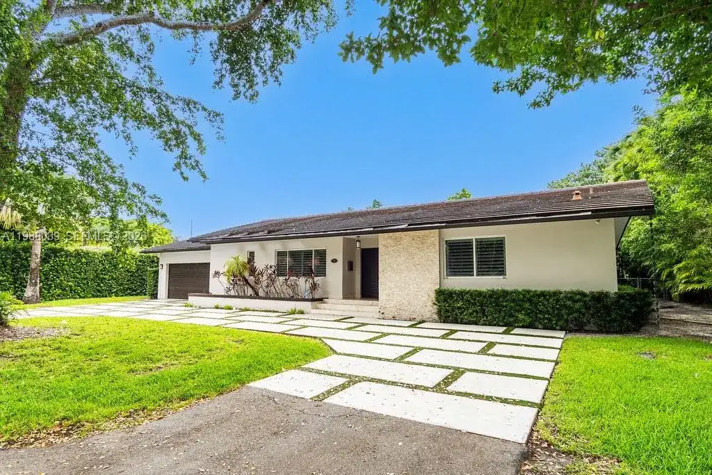 75 S Prospect Dr, Coral Gables FL 33133 photo 2