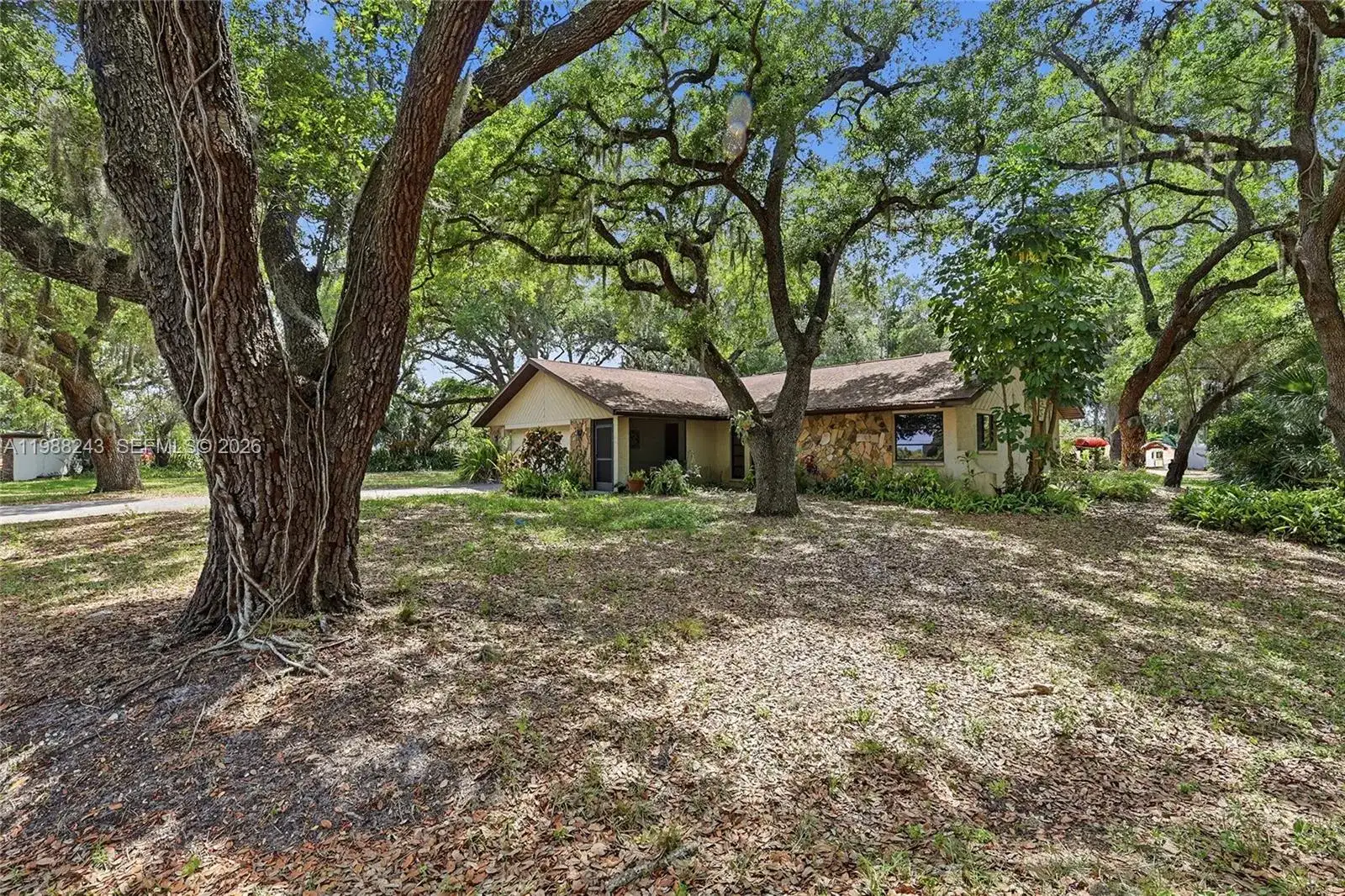 1625 Sunkist Way, Fort Myers FL 33905 photo 3