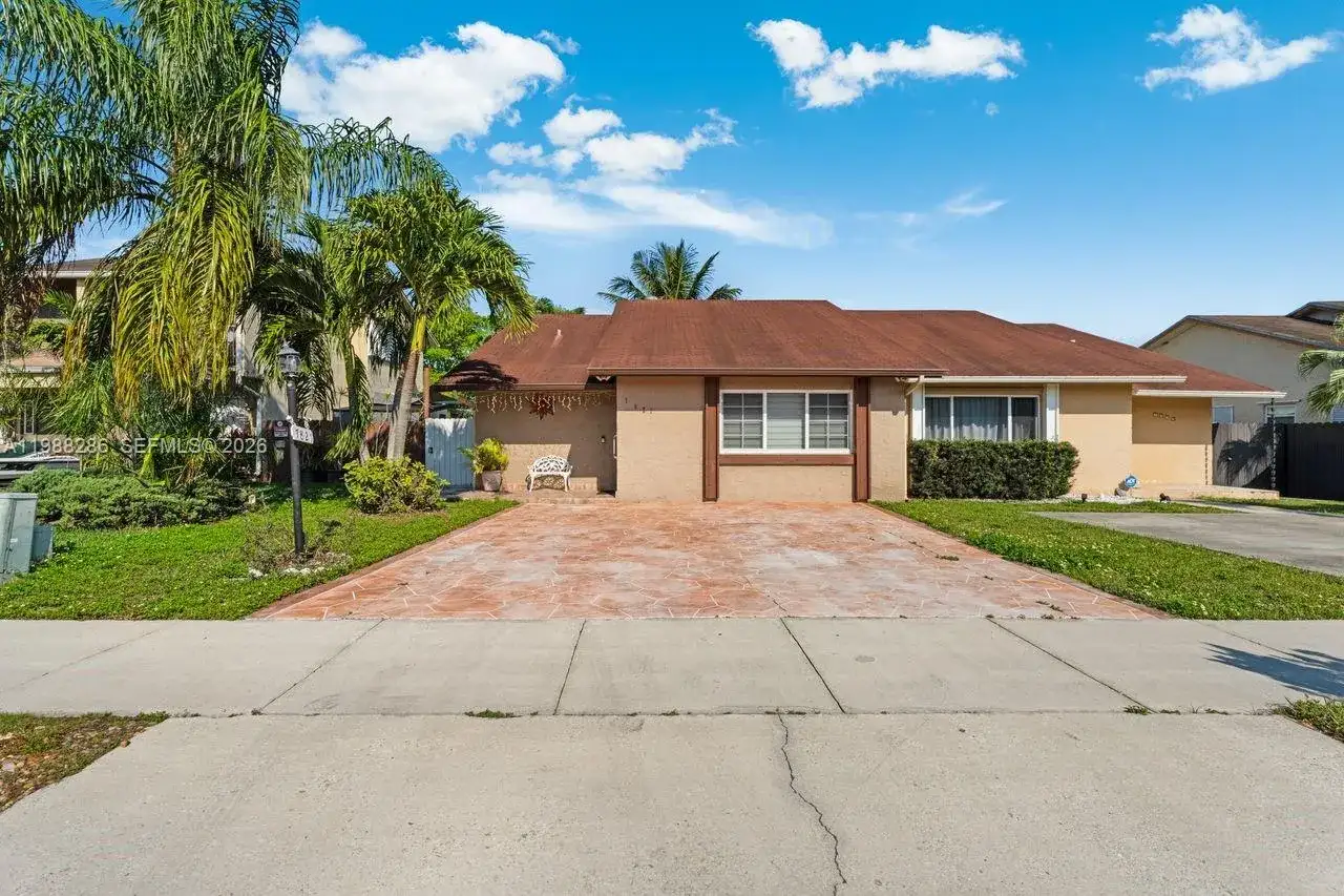 7821 SW 148th Ave # 2, Miami FL 33193 photo 2
