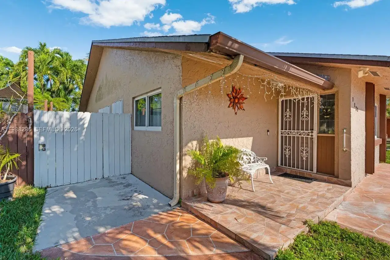 7821 SW 148th Ave # 2, Miami FL 33193 photo 4