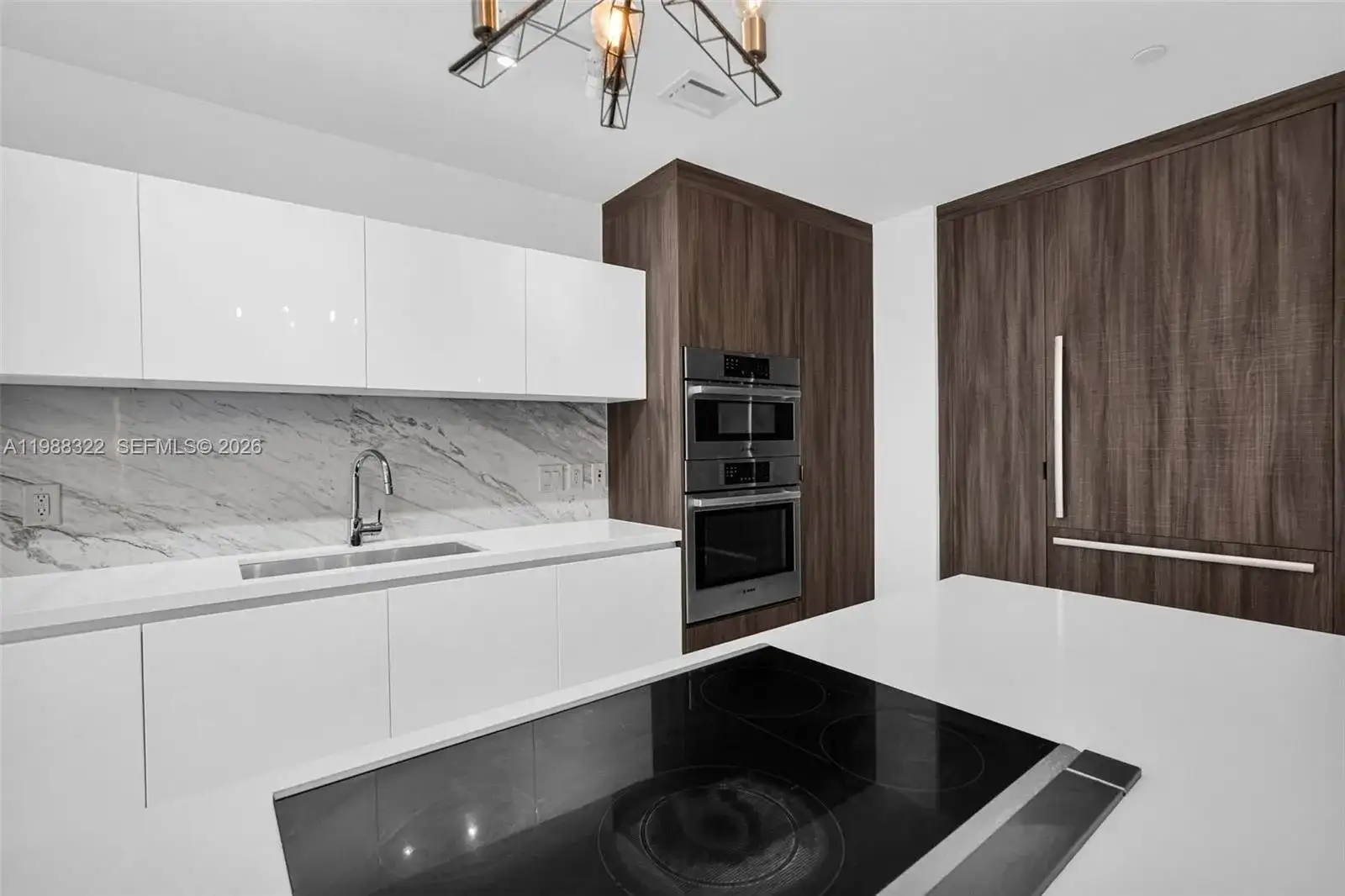 851 NE 1st Ave # 2912, Miami FL 33132 photo 4