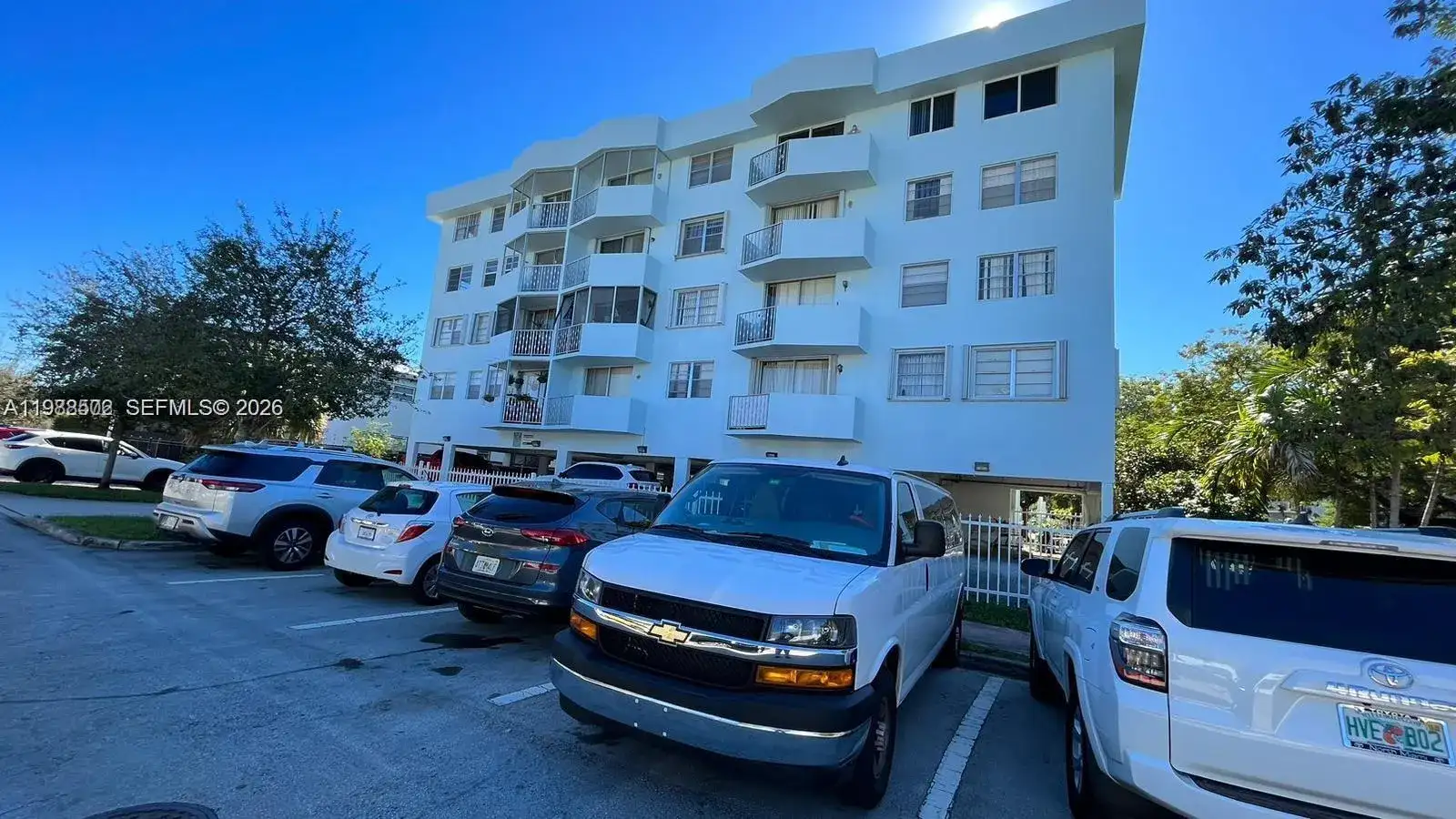 1990 Marseille Dr # 402, Miami Beach FL 33141 photo 2