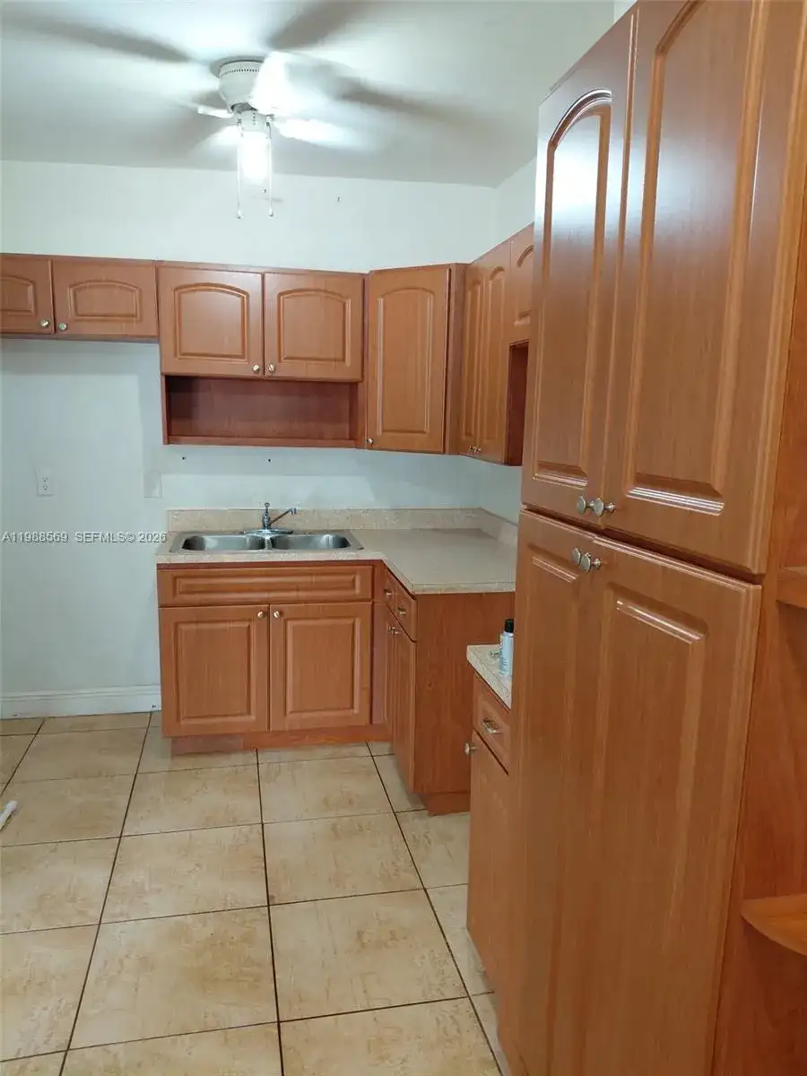 3503 SW 24th St # B, Miami FL 33145 photo 5