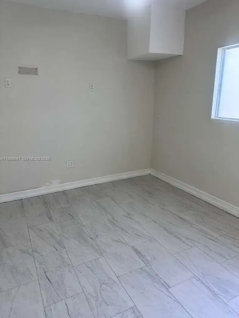14321 NE 4th Ave # A, Miami FL 33161 photo 3