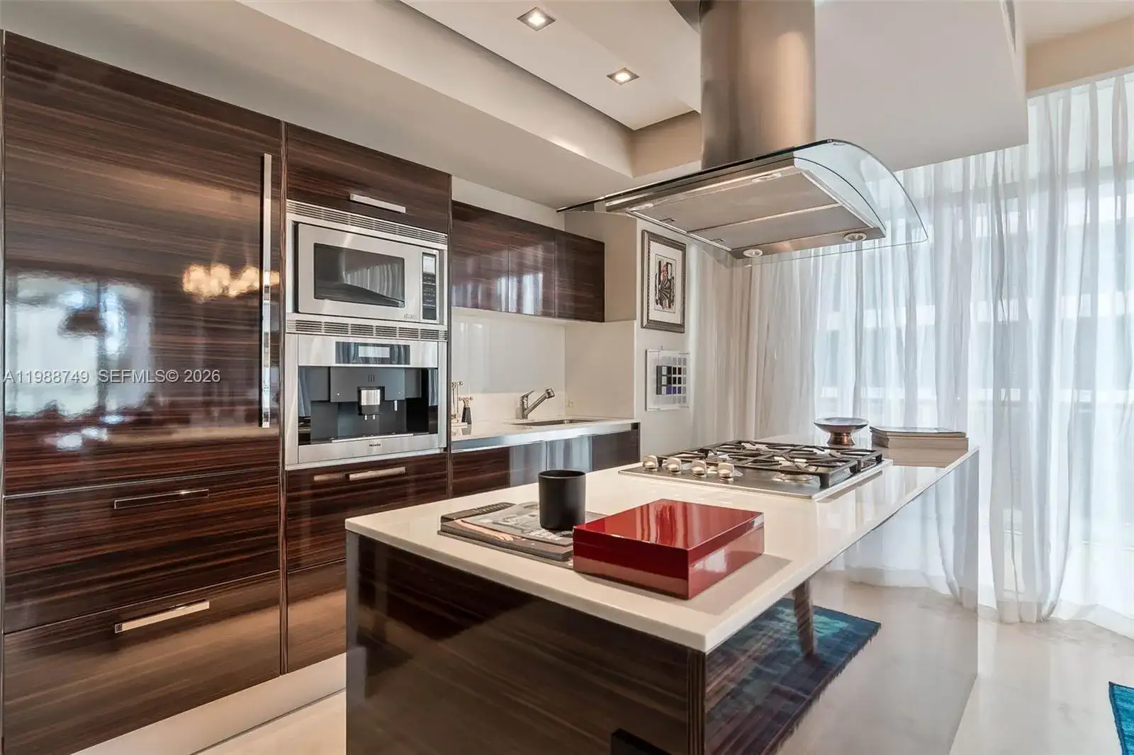 3737 Collins Ave # 203, Miami Beach FL 33140 photo 5