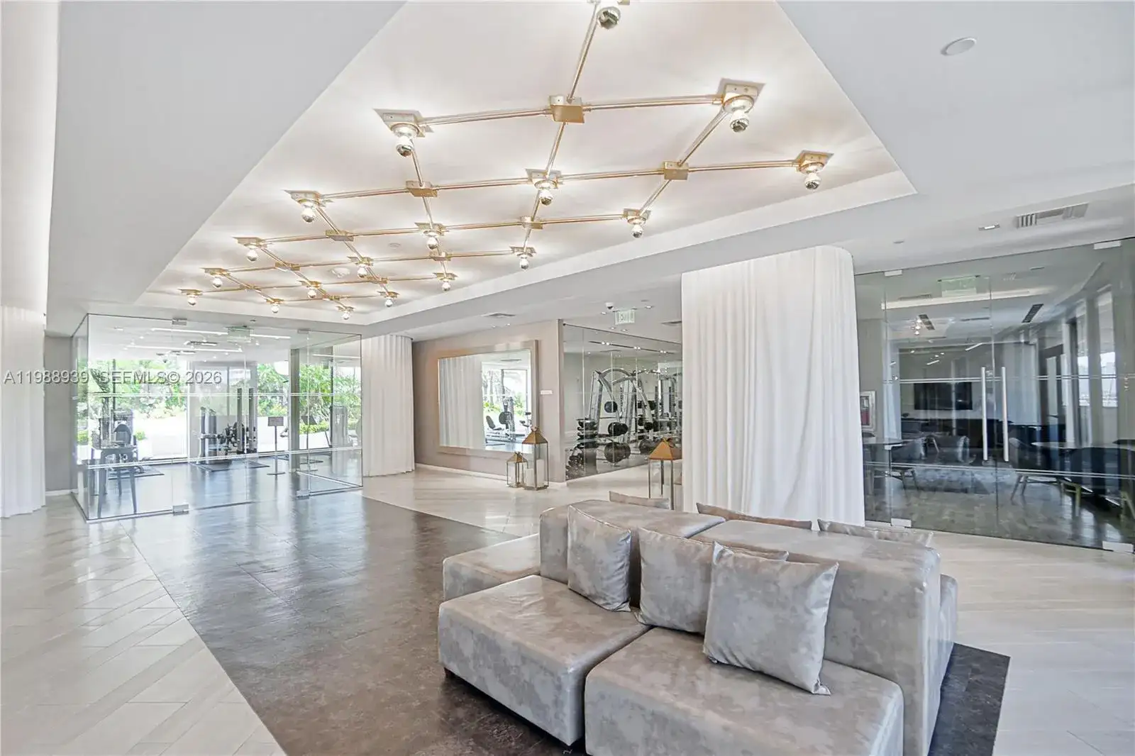 9 Island Ave # 2410, Miami Beach FL 33139 photo 3