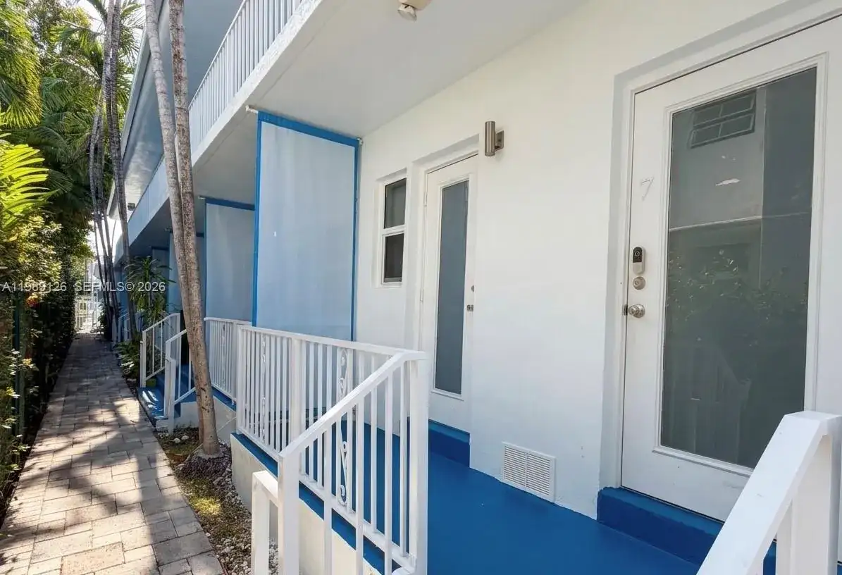 1228 Pennsylvania Ave # 7, Miami Beach FL 33139 photo 2