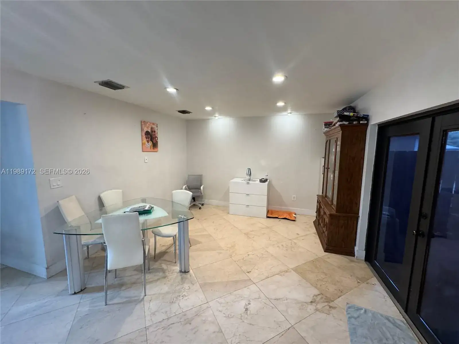 7632 NW 166th Ter, Hialeah FL 33015 photo 3