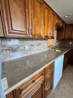421 NE 14th Ave # 401, Hallandale Beach FL 33009 photo 4
