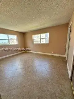 421 NE 14th Ave # 401, Hallandale Beach FL 33009 photo 5