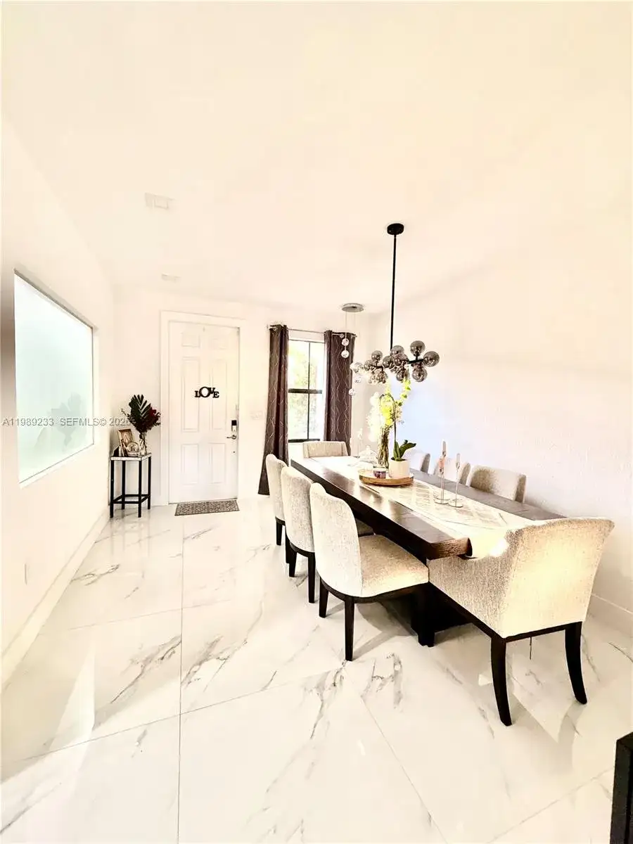 4237 SW 164th Path # 4237, Miami FL 33185 photo 2