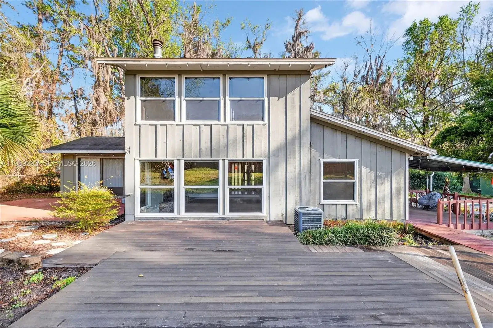 8435 NW 6th Ave, Gainesville FL 32607 photo 3