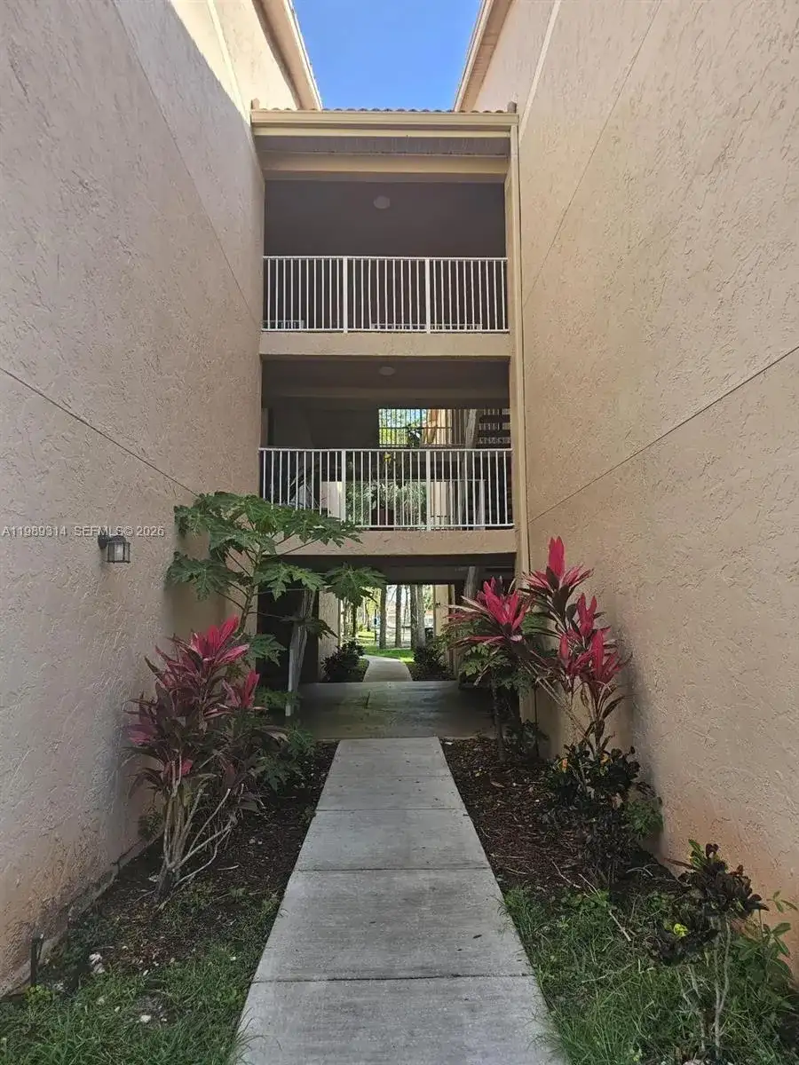 15771 SW 106th Ter # 204, Miami FL 33196 photo 5