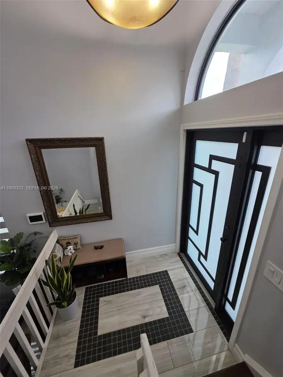 680 NW 159th Ave, Pembroke Pines FL 33028 photo 4