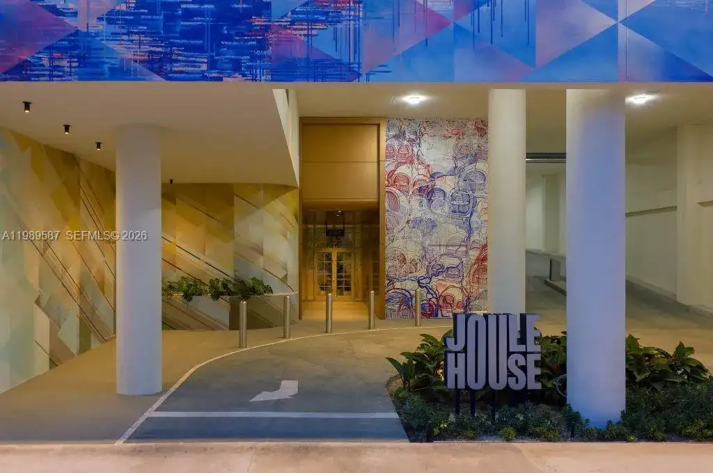 2200 NW 1st Ave, Miami FL 33127 photo 5