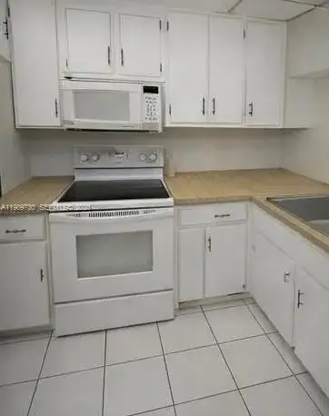 3531 Inverrary Dr # 310, Lauderhill FL 33319 photo 5