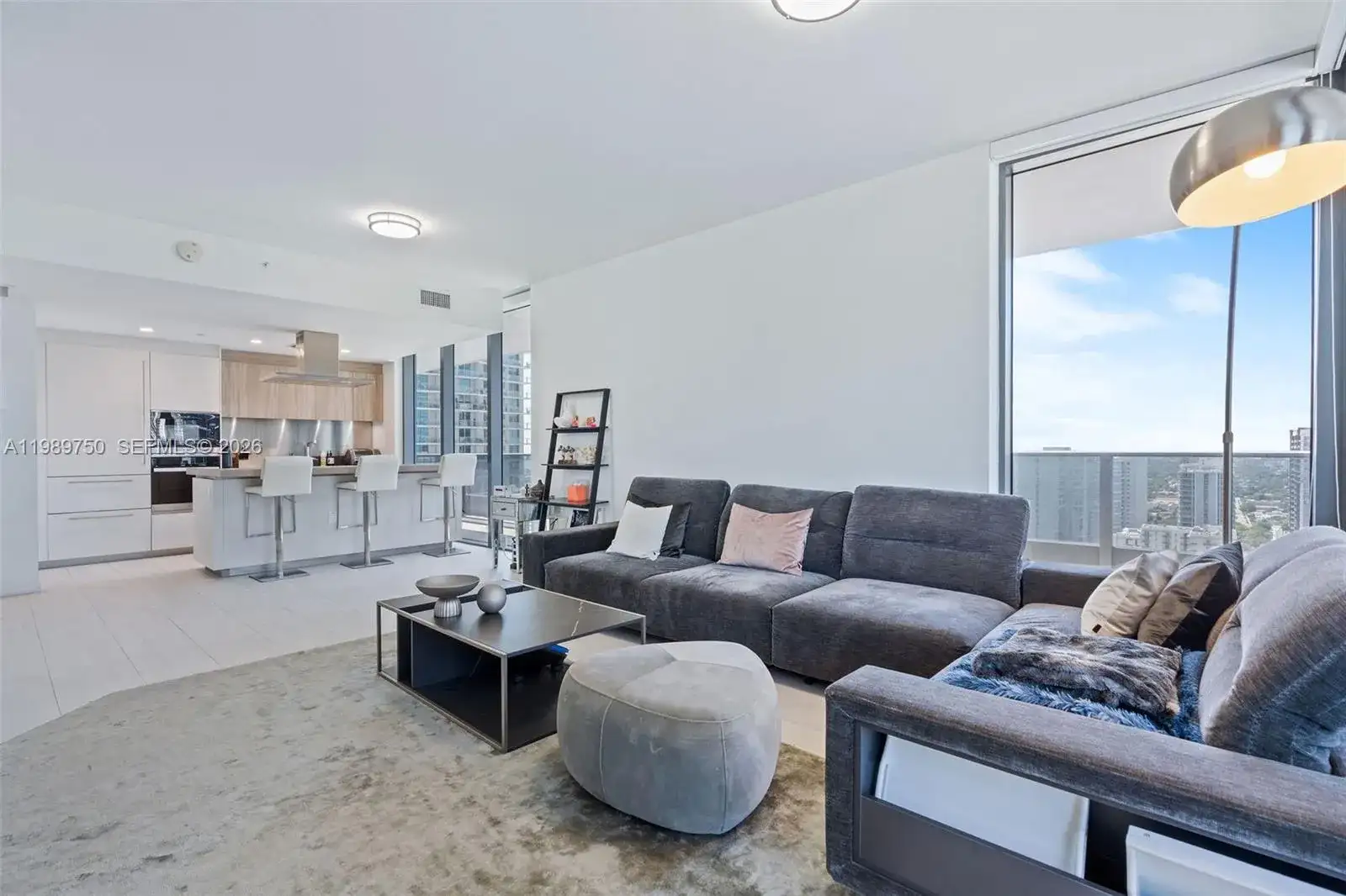 1000 Brickell Plz # 2812, Miami FL 33131 photo 4