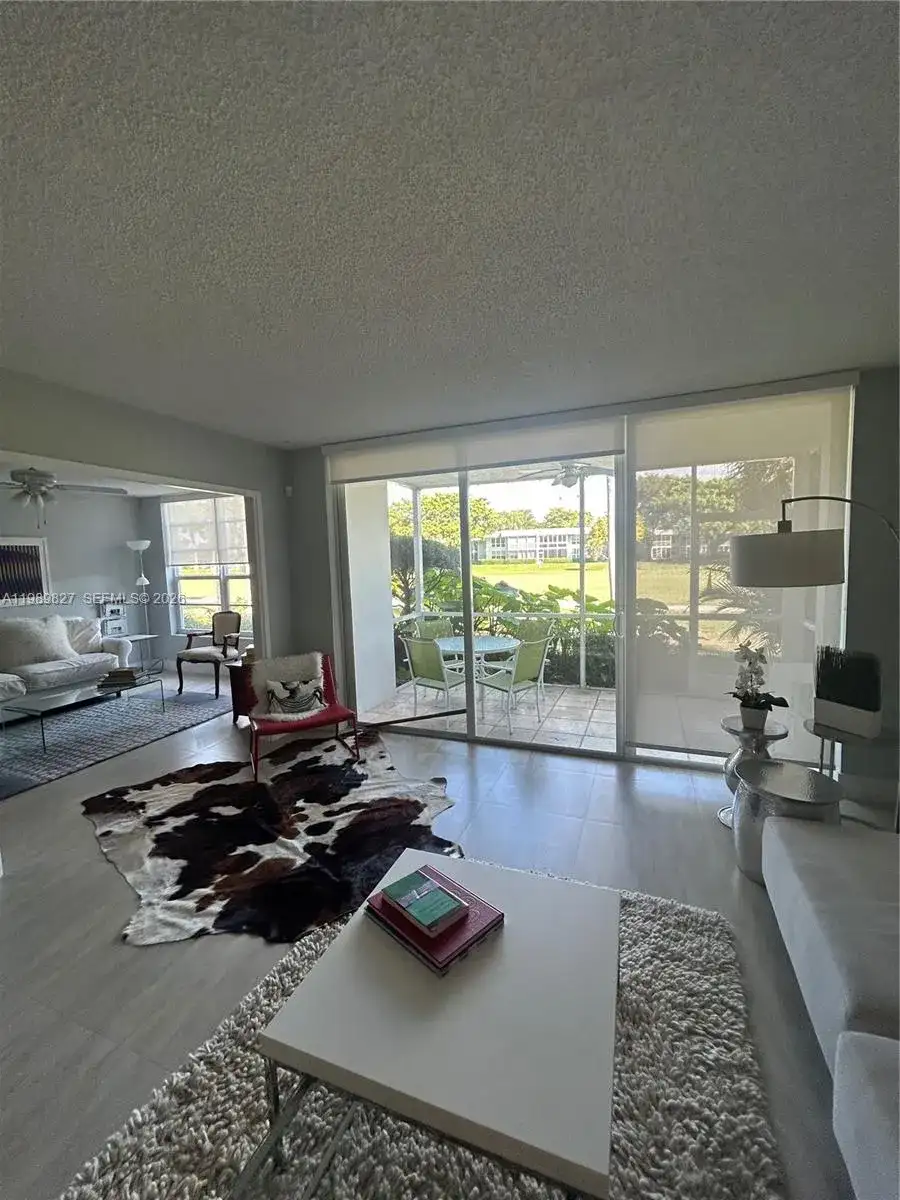 4017 N Cypress Dr # 102, Pompano Beach FL 33069 photo 5