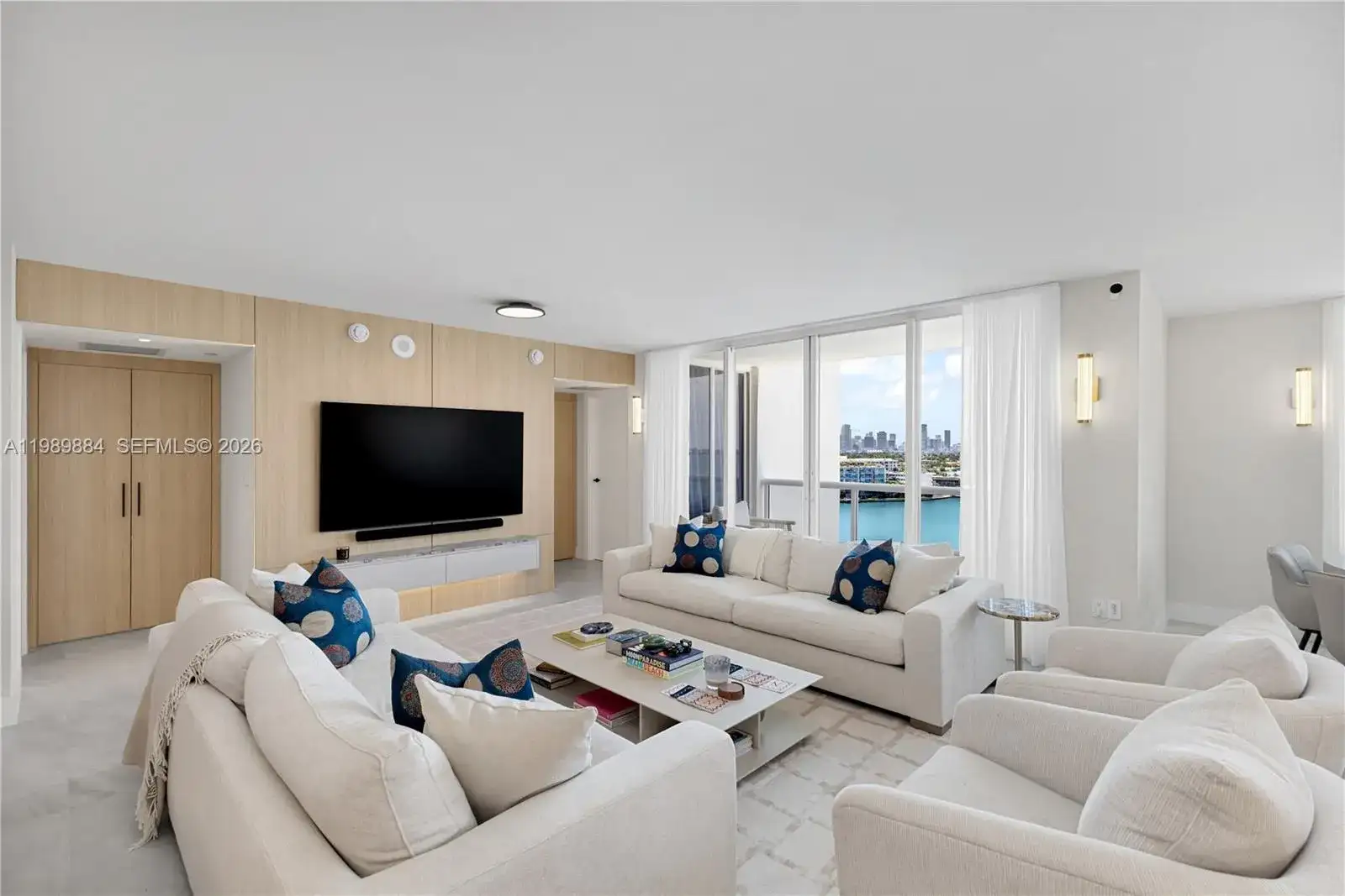 1800 Sunset Harbour Dr, Miami Beach FL 33139 photo 4