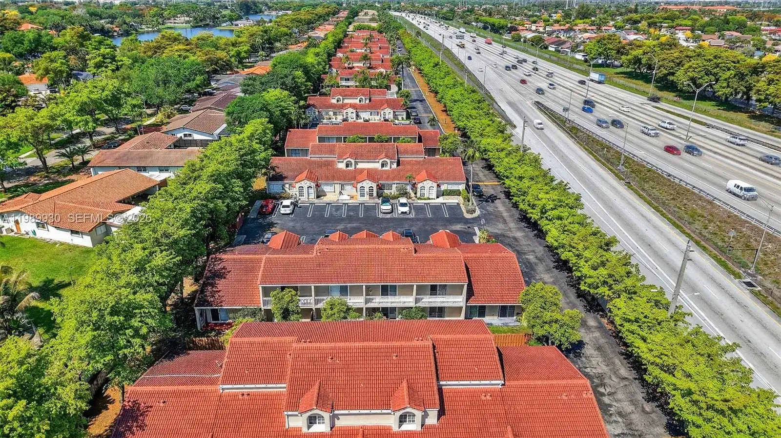 6802 NW 166th Ter # 602, Miami Lakes FL 33014 photo 2