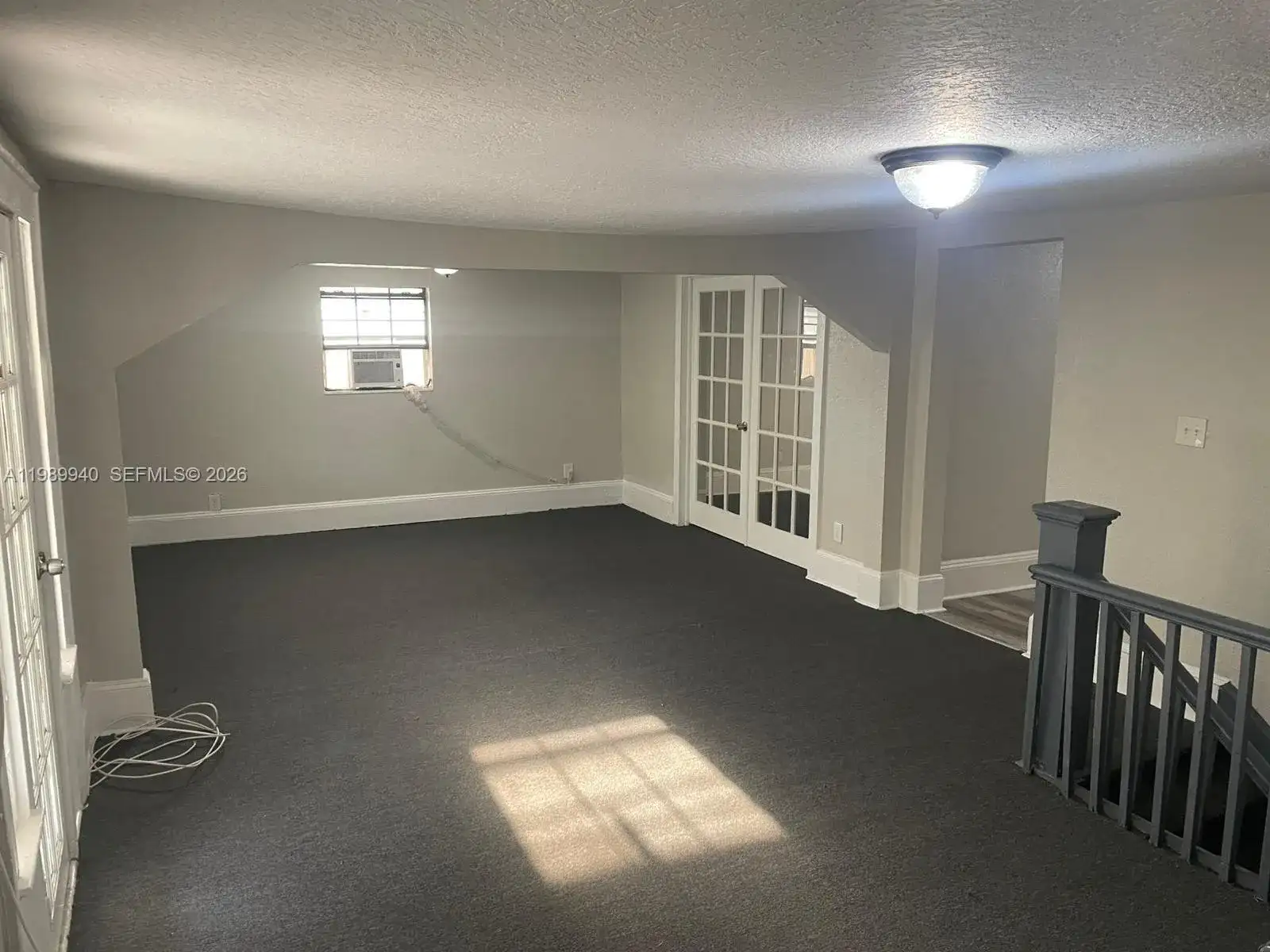 1129 Grothe St, Jacksonville FL 32209 photo 2
