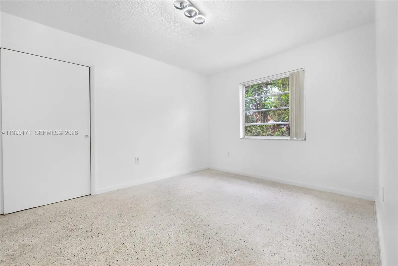 2661 SW 11th St # 8, Miami FL 33135 photo 5