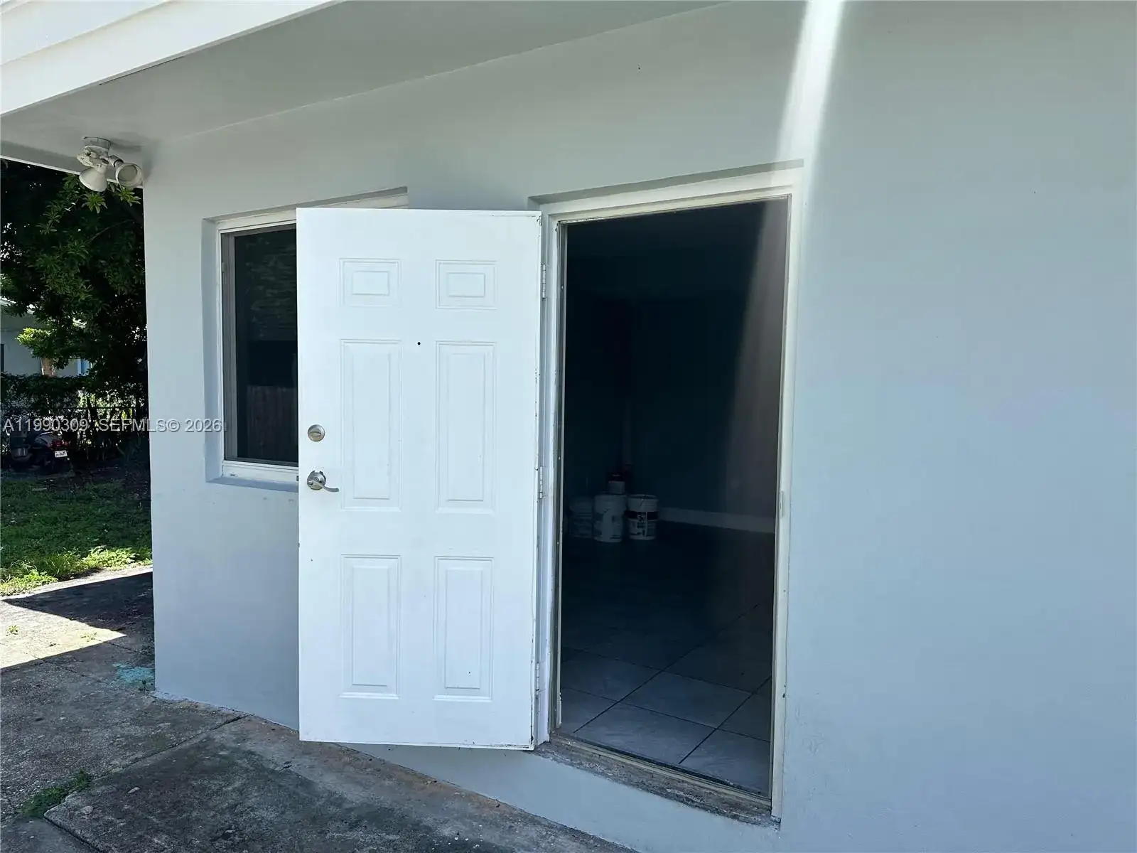 6801 NW 2nd Ct # 6803, Miami FL 33150 photo 2