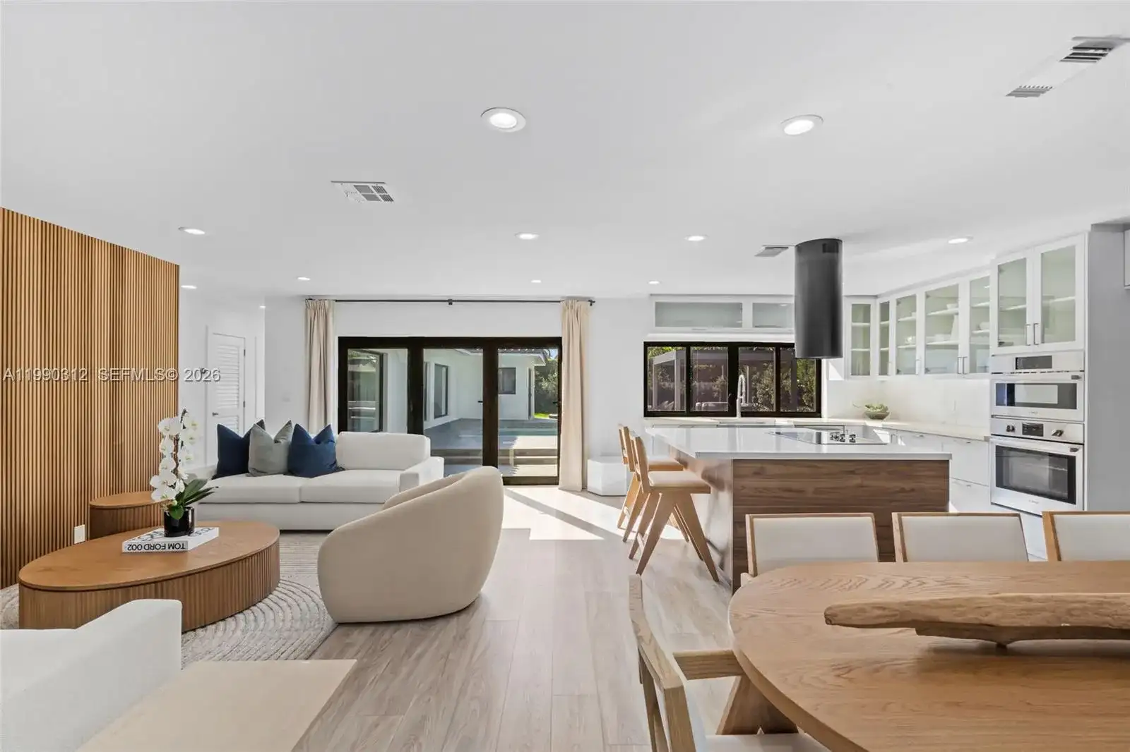 116 W 1st Ct, Miami Beach FL 33139 photo 5