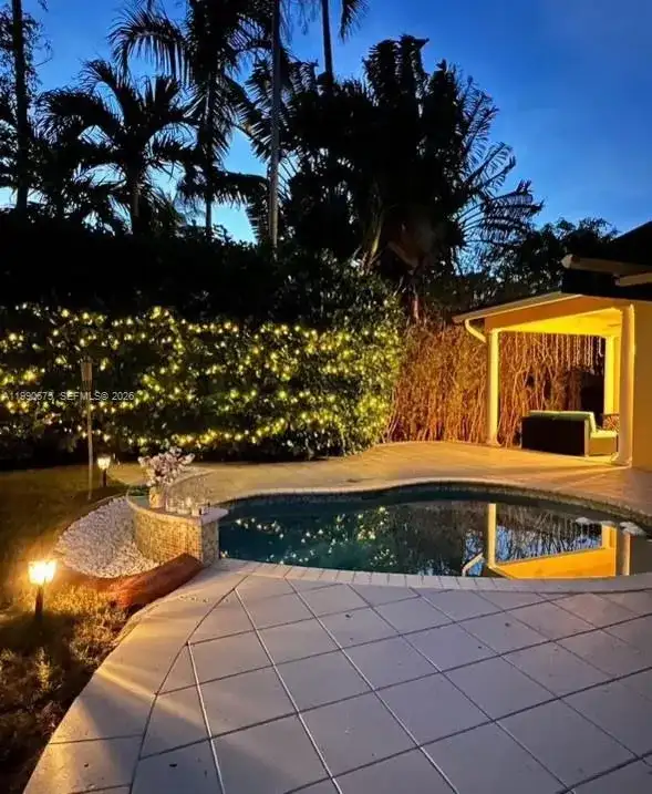1612 Funston St, Hollywood FL 33020 photo 4