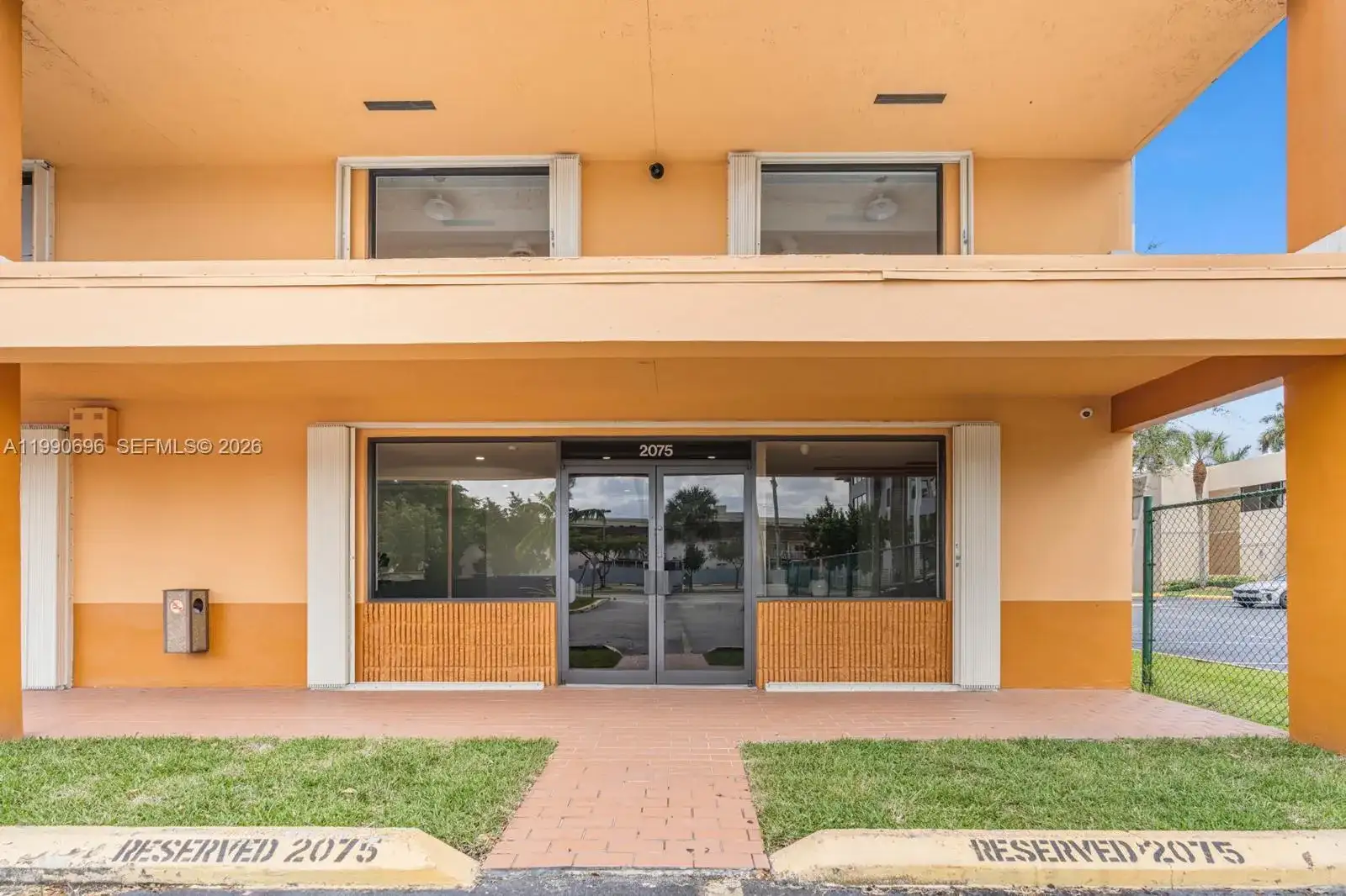 2075 W 76th St # 1, Hialeah FL 33016 photo 2