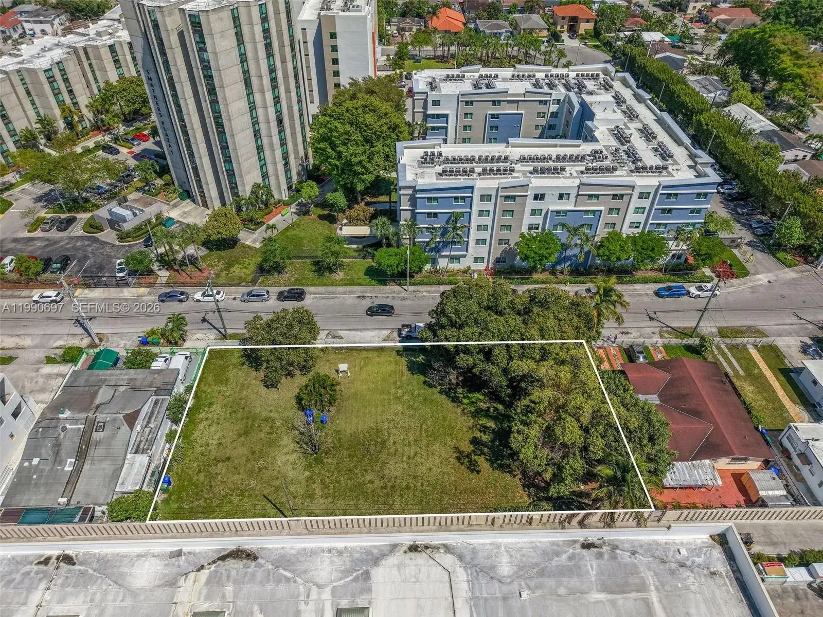 1000 SW 30th Ave, Miami FL 33135 photo 5