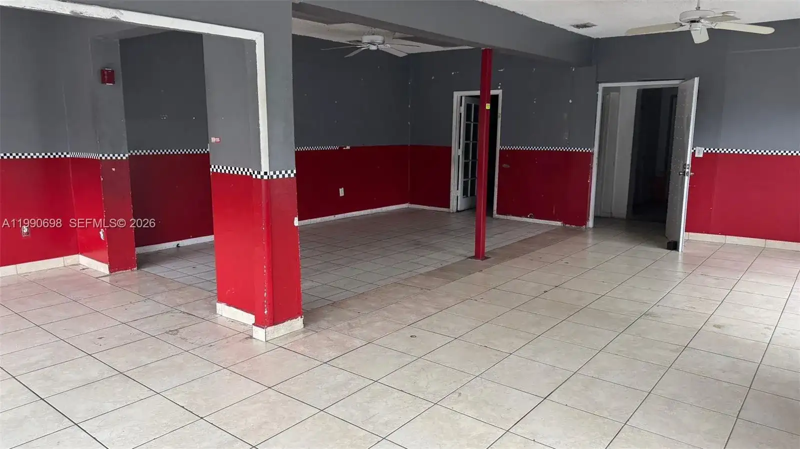 210 SW 22nd Ave, Miami FL 33135 photo 2