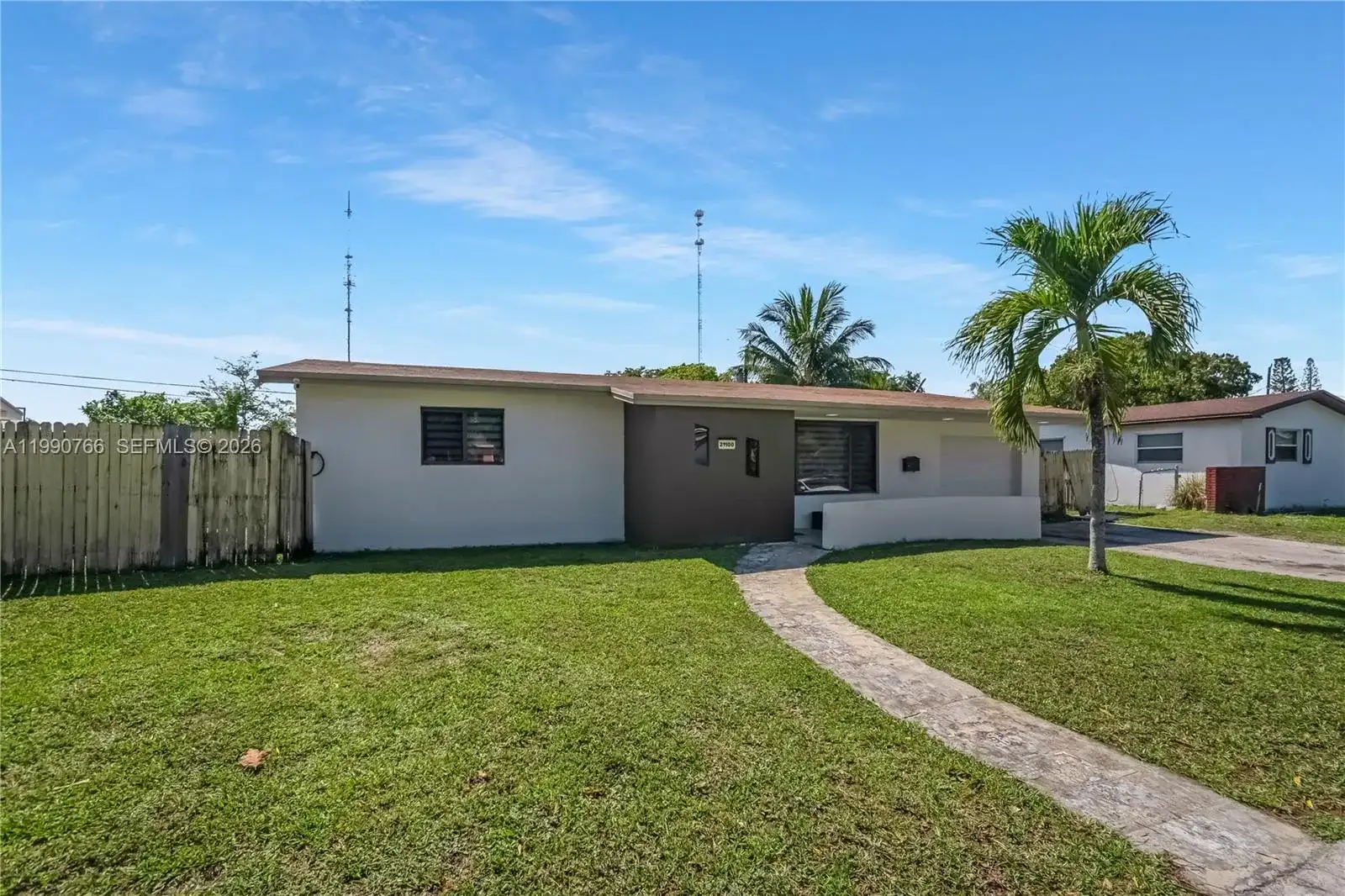 21100 N Miami Ave, Miami Gardens FL 33169 photo 4