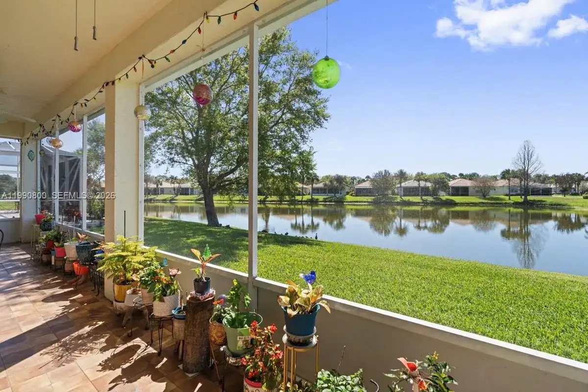337 SW Maclay Way, Port St. Lucie FL 34986 photo 2