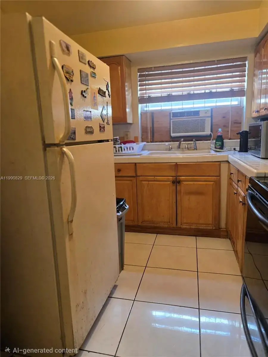 1428 NW 51st Ter, Miami FL 33142 photo 2