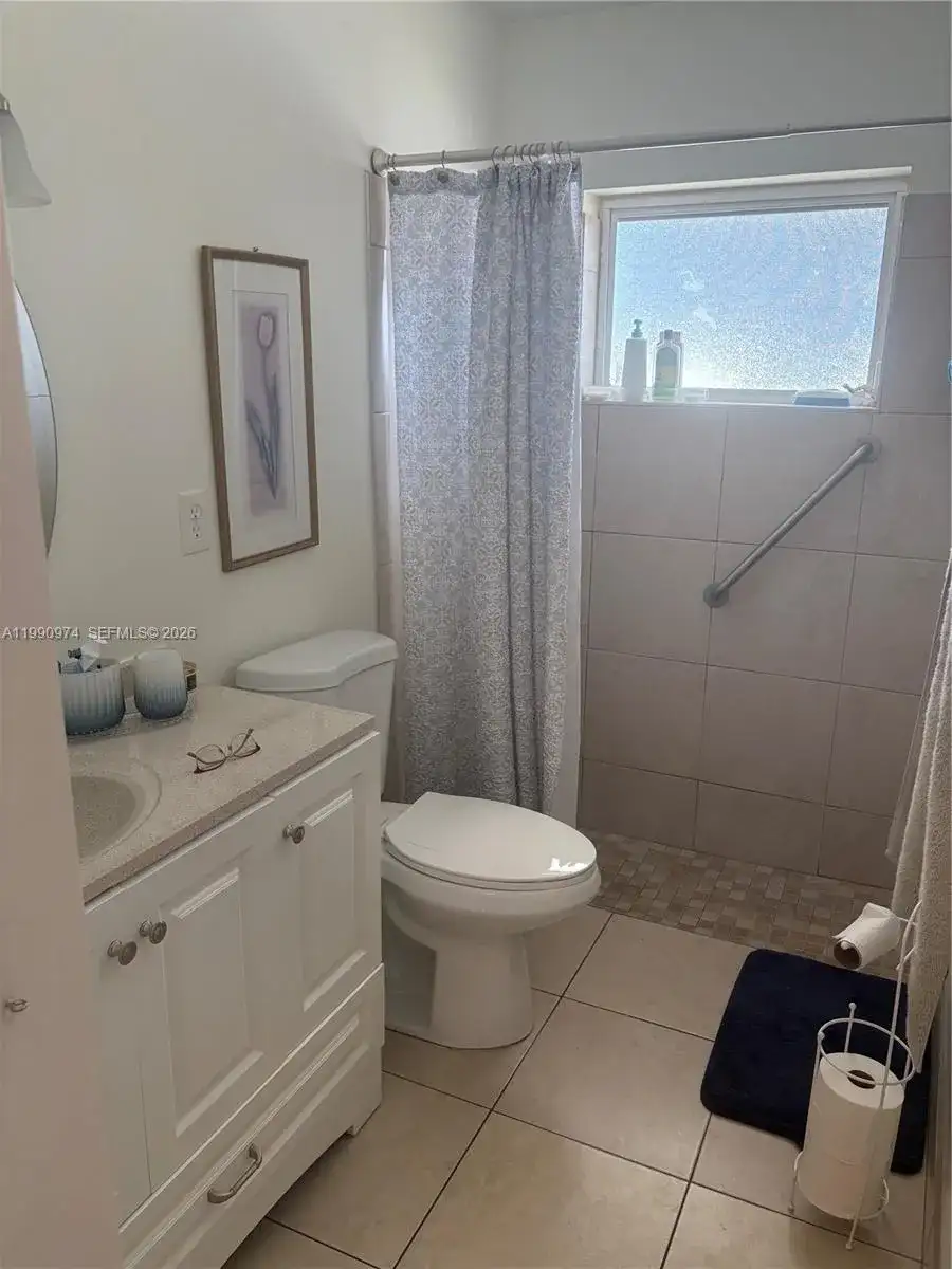 2769 W Ashley Dr W # D, West Palm Beach FL 33415 photo 4