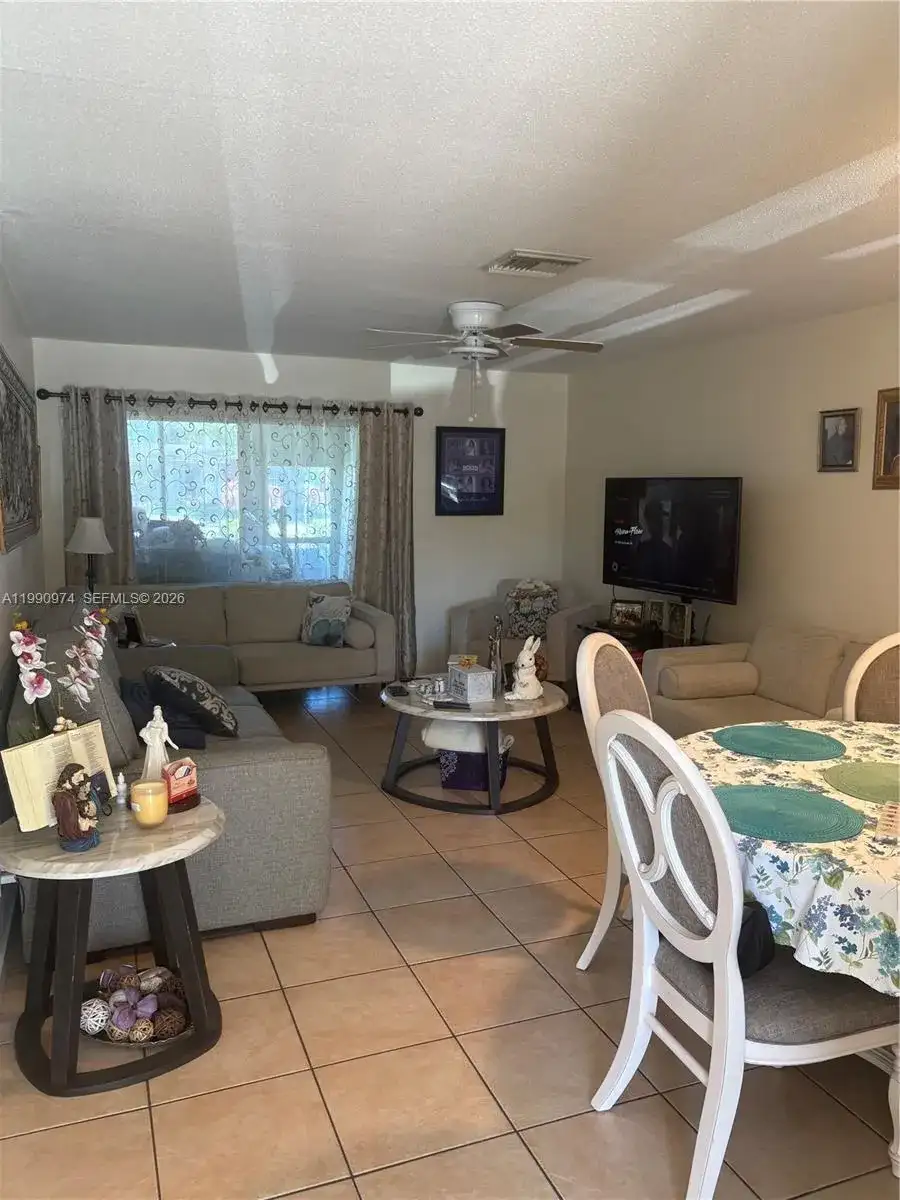 2769 W Ashley Dr W # D, West Palm Beach FL 33415 photo 5