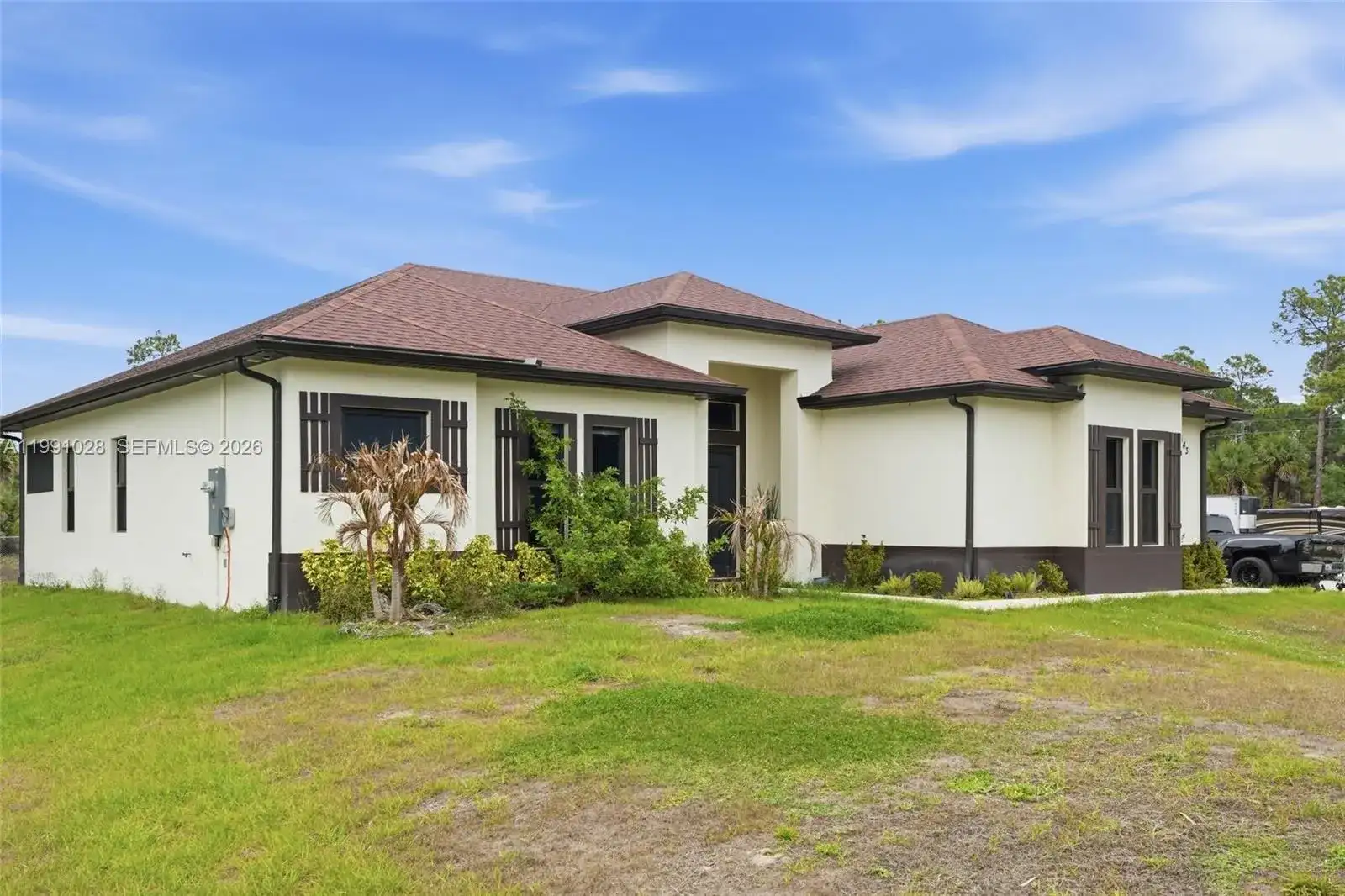 3043 18, Naples FL 34120 photo 4